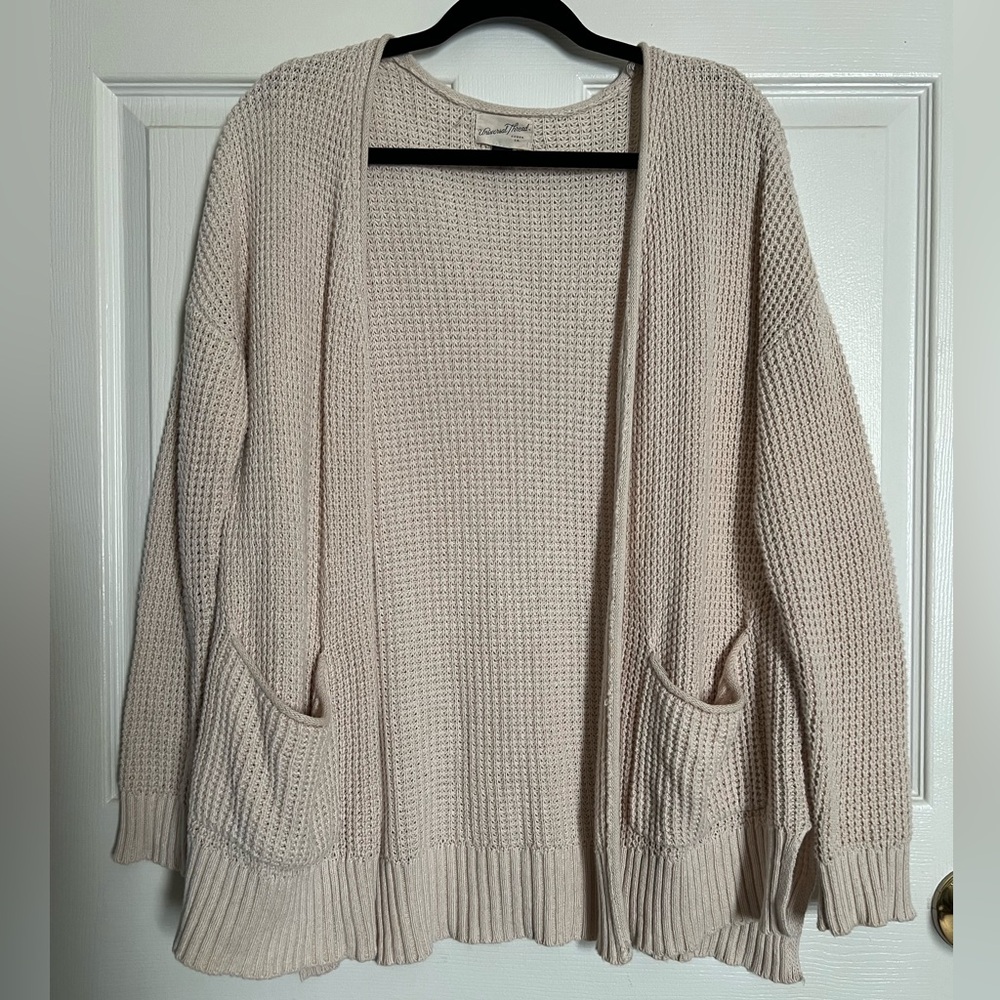 Universal Thread Women's Cream Sweater Cardigan